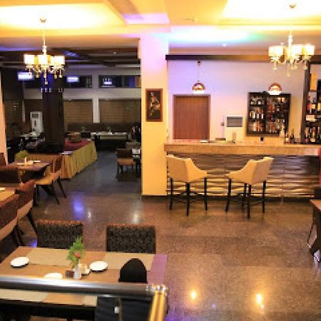 Room In Lodge - Best Western Plus-Ibadan Ngoại thất bức ảnh