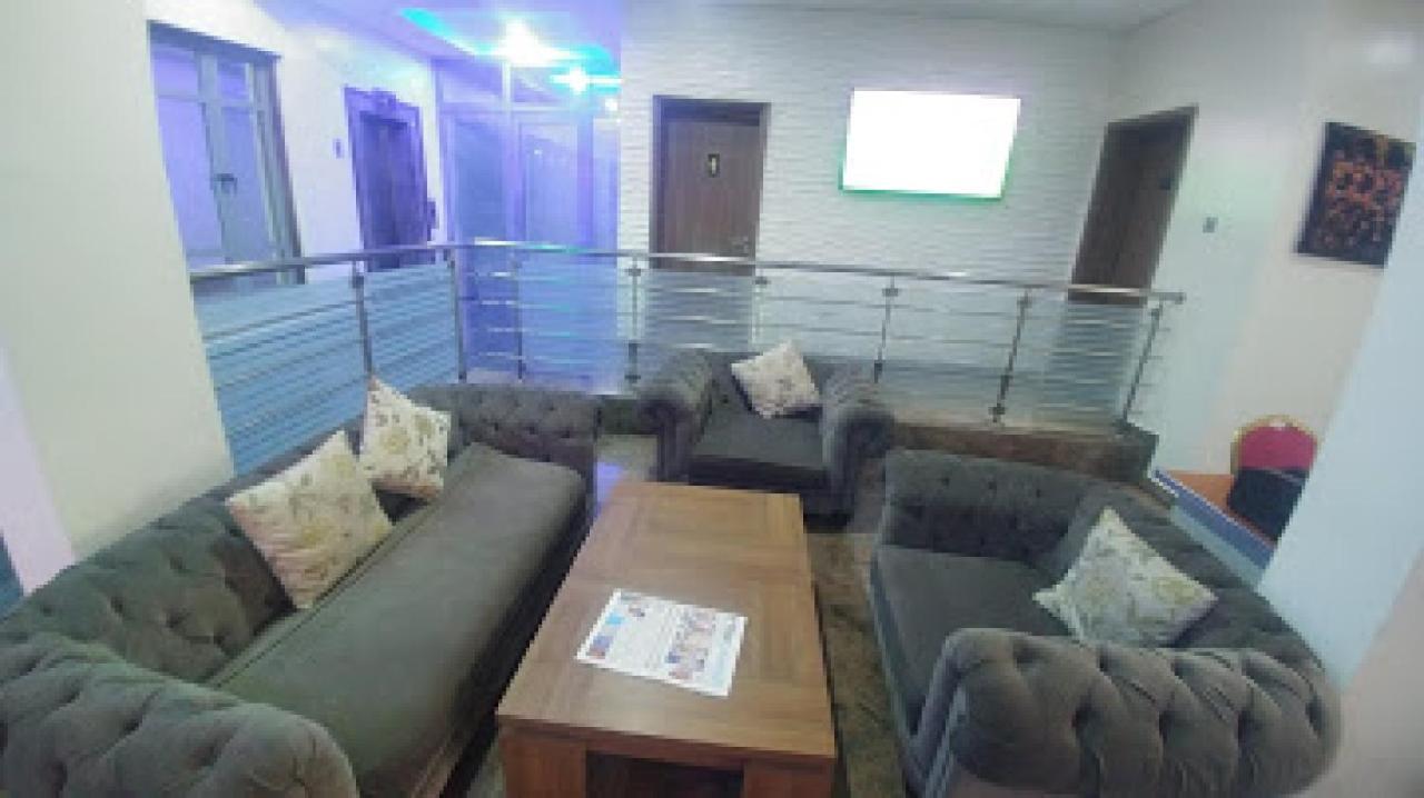 Room In Lodge - Best Western Plus-Ibadan Ngoại thất bức ảnh