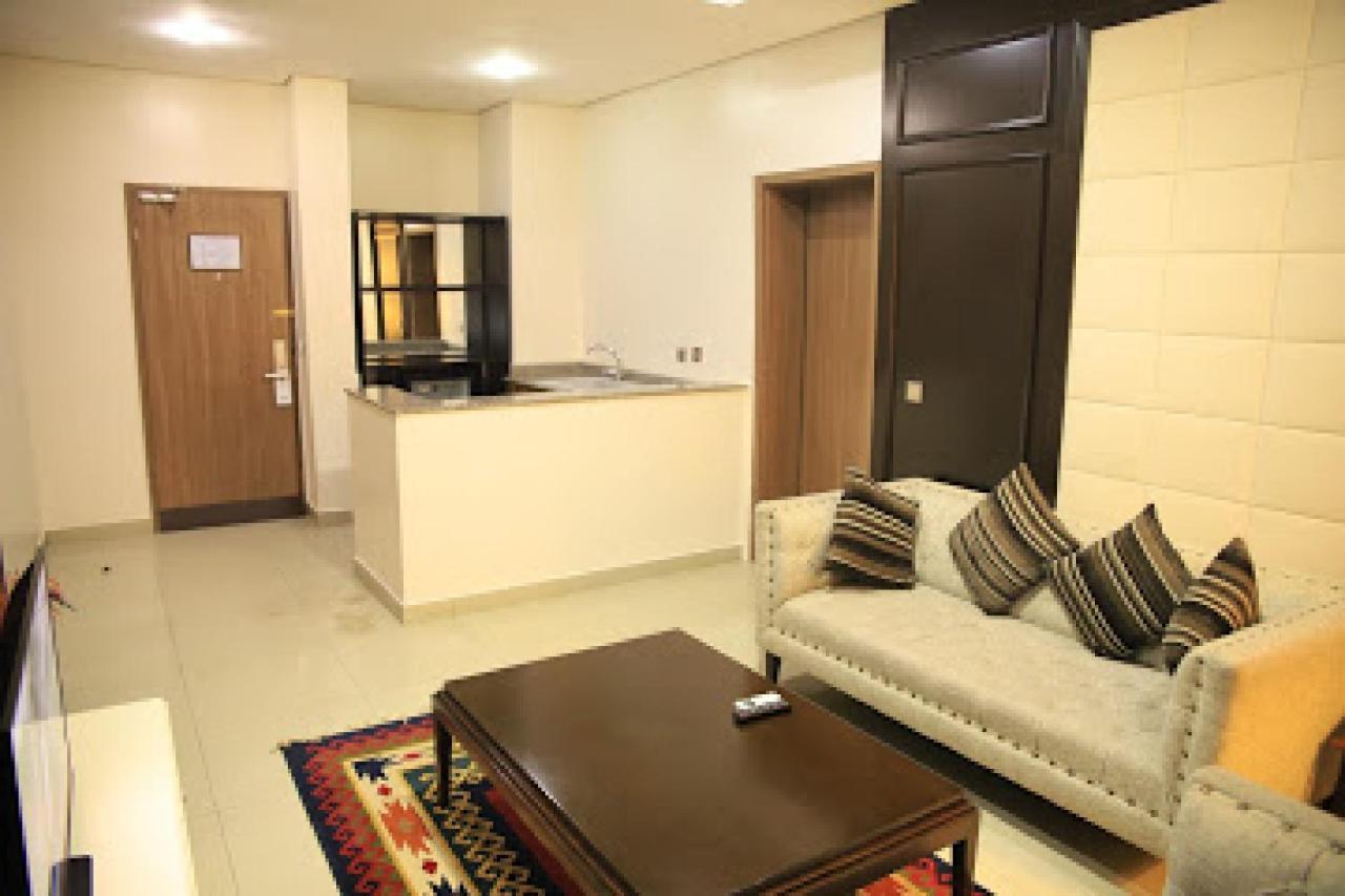 Room In Lodge - Best Western Plus-Ibadan Ngoại thất bức ảnh